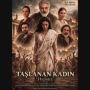 Taşlanan Kadın: Hypatia’nın hikâyesi İzmir’de sahnede
