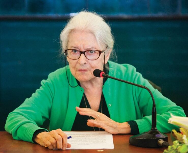 İoanna Kuçuradi 90 yaşında: Gün boyu felsefe, akşam Antigone